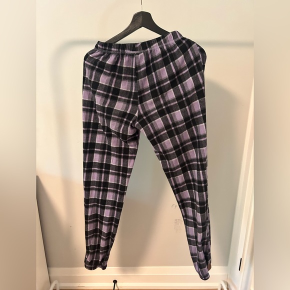 Muskoka Bear Wear fleece pants - Picture 2 of 3